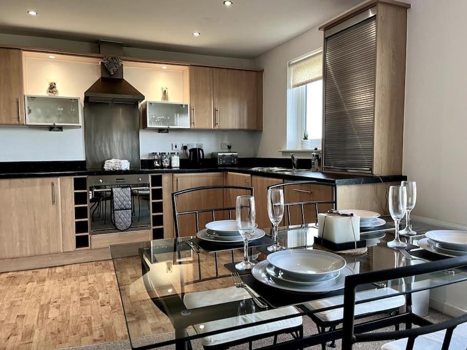 Beachfront Bliss With Spectacular Views Llanelli Esterno foto